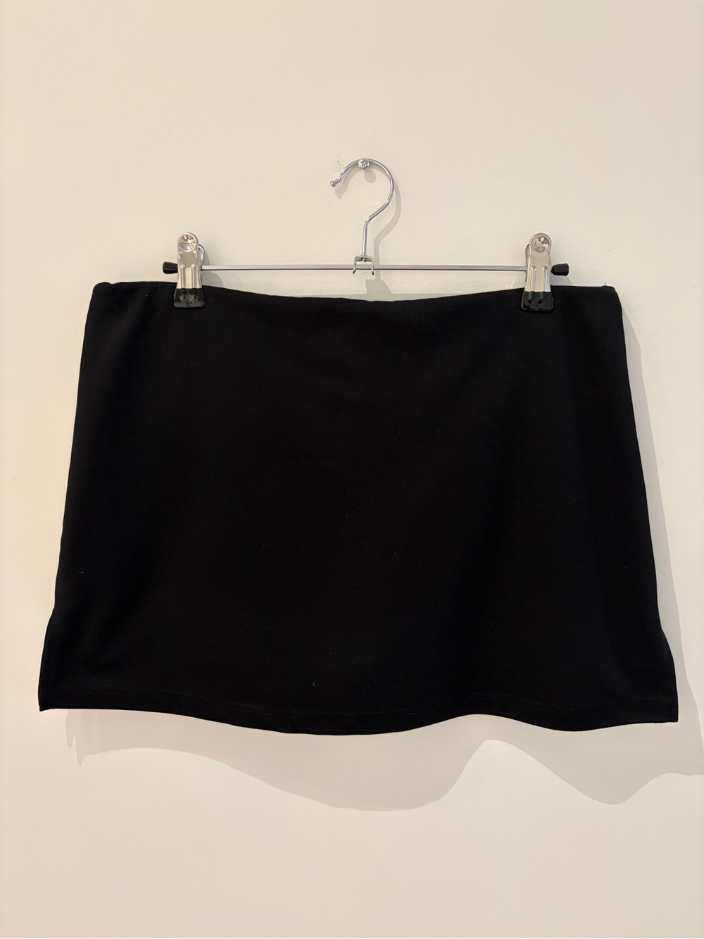 Vintage 90s Low Rise Mini Skort — Black